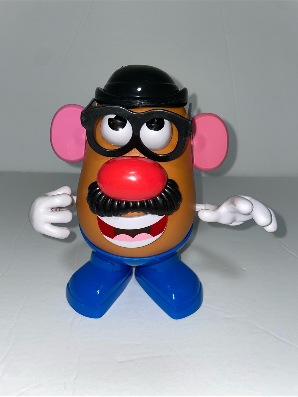 Classic Brown Potato-Style Play Figure with Pink Ears and Blue Shoes